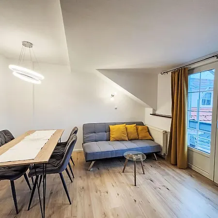 Frank-1 By Interhome *